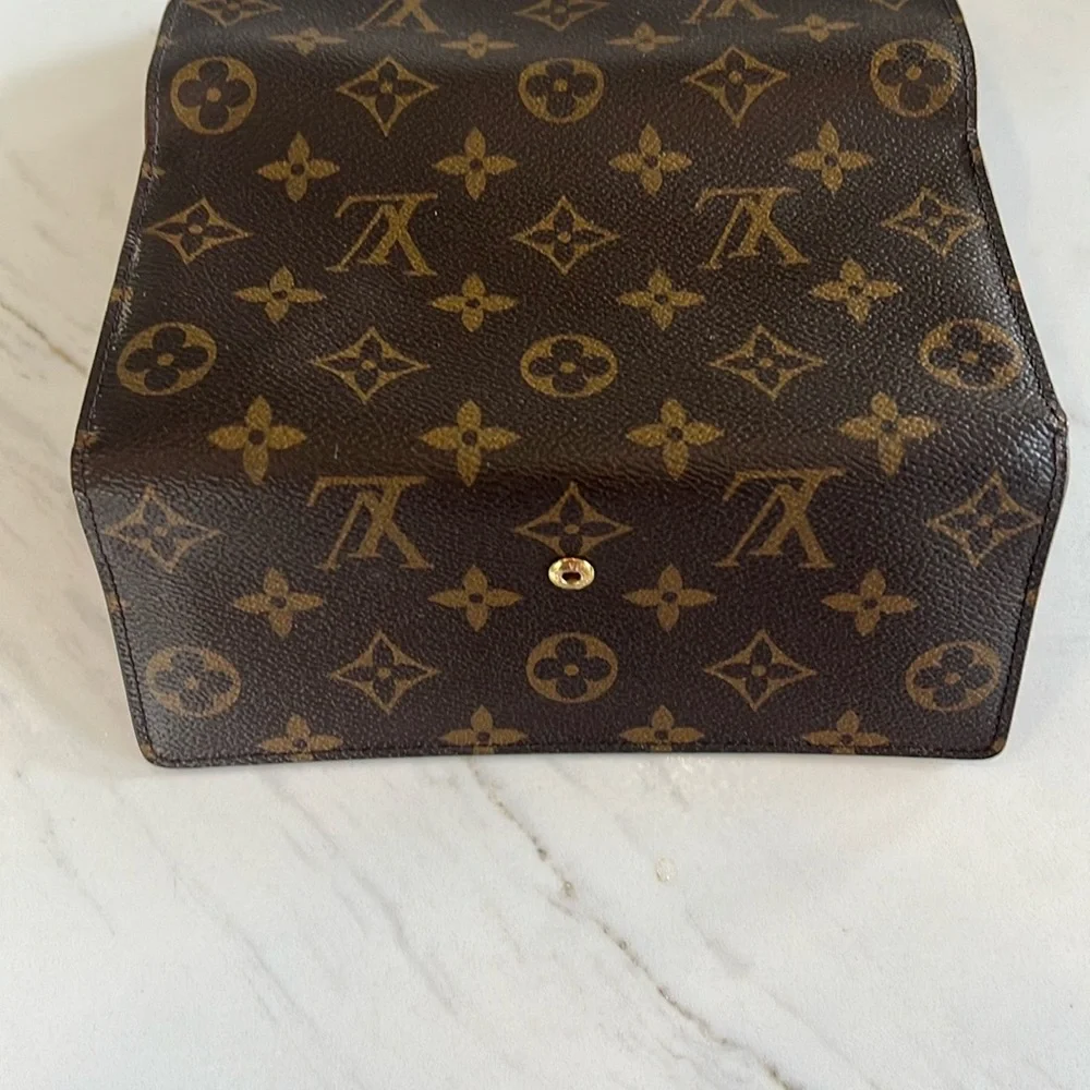 COPY - Louis Vuitton Josephine Monogram Wallet - Picture 8 of 11